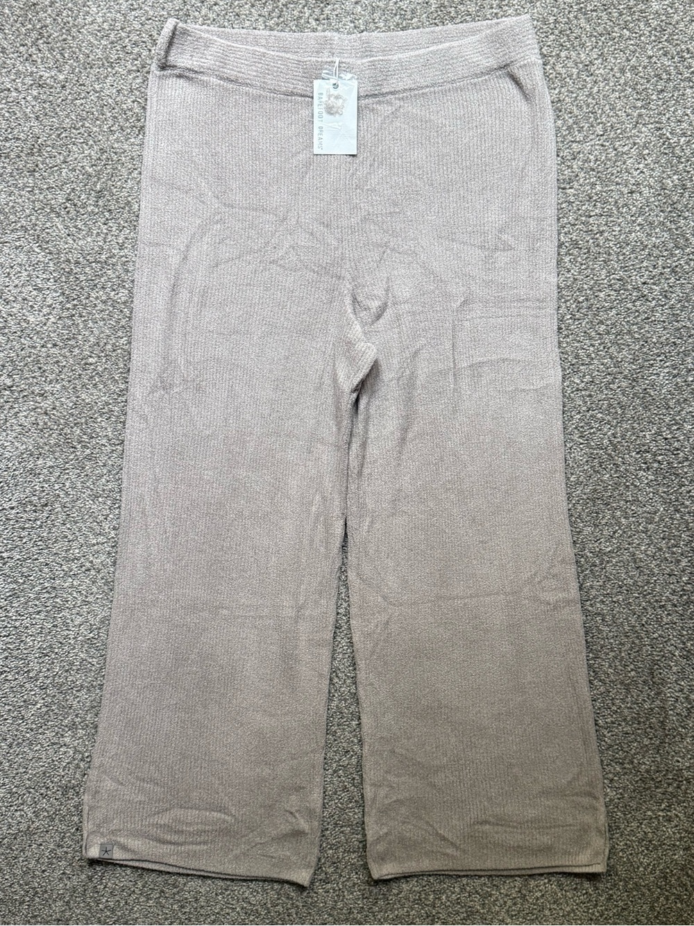 NWT Barefoot Dreams CozyChic Ultra Lite Crop Pant in Beach Rock Beige Tall XL - Picture 2 of 12